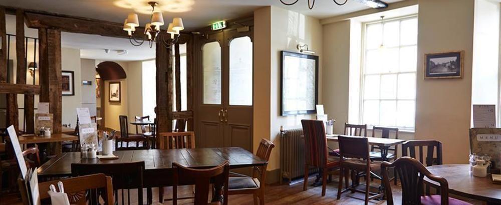 The Bear Hotel By Greene King Inns ハンガーフォード エクステリア 写真